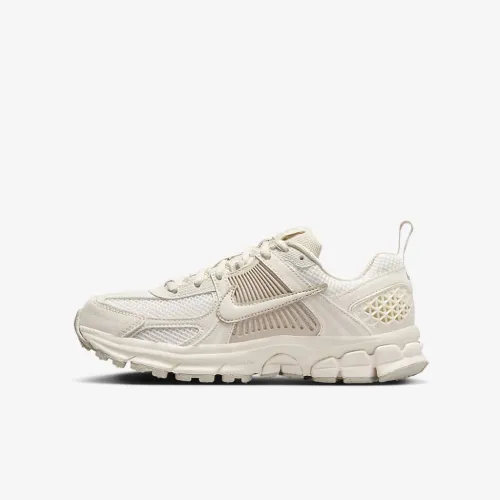 Nike Vomero 5 Big дитячі Кросівки колір коричневий