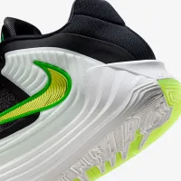 Nike Giannis Freak 7 