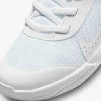Nike Omni Multi-Court Little дитячі Кросівки колір білий