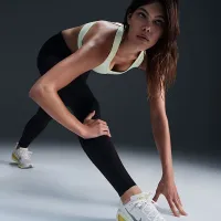 Nike Swift жіноча З високою талією 7/8 Running лосіни з кишенямиколір чорний
