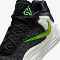 Nike Giannis Freak 7 