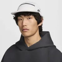 Nike Fly Cap Unstructuцвет красный Flat Bill Tech Fleece Cap цвет коричневый