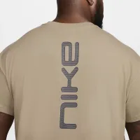 Nike Sportswear мужские Max90 футболка цвет коричневый