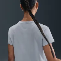 Nike Club жіноча Cropped футболка колір сірий