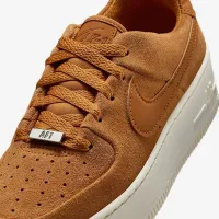 Nike Air Force 1 Sage Low женская Кроссовки цвет коричневый