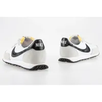 Кросівки Nike Waffle Trainer 2 DH1349-100 - біло-бежеві