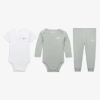 Nike Essentials Baby (0-9M) 3-Piece Bodysuit набор цвет серый