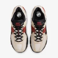 Nike Zoom Vomero 5 чоловічі Кросівки колір коричневий