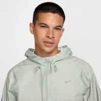 Nike Running Division чоловічі Storm-FIT ADV Running Куртка колір зелений