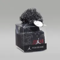 Nike Jordan Cuffed Pom Beanie Little Kids Hat цвет черный