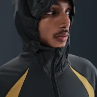 Nike Tech чоловічі Dri-FIT Woven Color-Block Windrunner оверсайз Куртка колір сірий