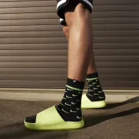 Nike Calm чоловічі Slides Yellow