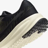 Nike Run Defy чоловічі Road Running Кросівки колір чорний