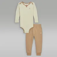 Nike Jordan Baby 2-Piece Rib Nep Bodysuit цвет коричневый