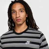 Nike Club чоловічі футболка колір чорний