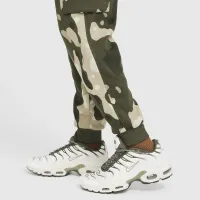 Nike Sportswear Club Fleece Big детские Camo Cargo Pants цвет зеленый