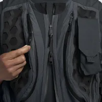 Nike ISPA Mille Vest цвет серый