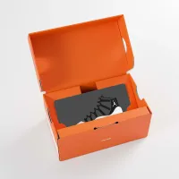 Nike Gift Card Mailed in a Mini Nike Shoebox колір чорний