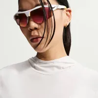 Nike ACG женская UV-Resistant Hooded Trail Running Mid-Layer Top цвет серый