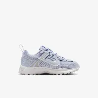 Nike Vomero 5 Little детские Кроссовки with Reflective Accents цвет серый