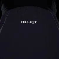 Nike Multi Tech EasyOn Big детские (для мальчиков) Dri-FIT тренировочные шорты цвет фиолетовый