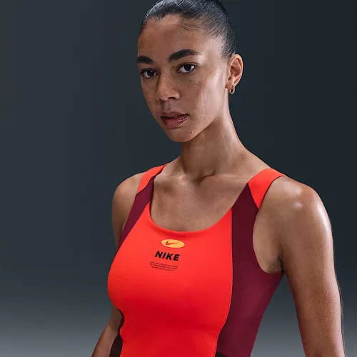 Nike One женская Dri-FIT Tank Top цвет красный