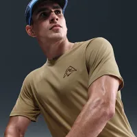 Nike мужские Dri-FIT футболка цвет коричневый