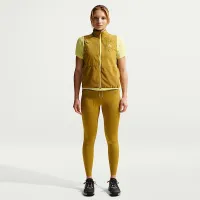 Nike ACG жіноча Trail Running Vest колір зелений