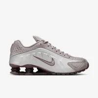 Nike Shox R4 чоловічі Кросівки колір сірий