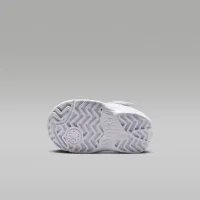 Nike Jordan Max Aura 6 Baby/Toddler Кросівки колір білий