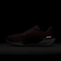 Morehouse Pegasus 41 мужские Nike College Road Running Кроссовки цвет красный