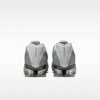 Nike Shox Z жіноча Кросівки колір сірий