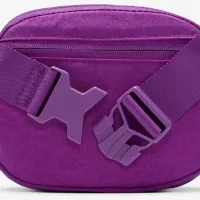 Nike Aura Crossbody сумка (2л) колір фіолетовий
