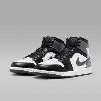 Nike Air Jordan 1 Mid чоловічі Кросівки колір чорний