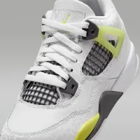 Nike Jordan 4 Retro Little дитячі Кросівки колір білий