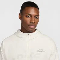 Nike Miler Flash мужские Water-Repellent Running Куртка цвет белый