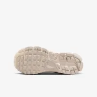 Nike Vomero 5 Big дитячі Кросівки колір коричневий