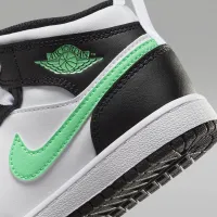Nike Jordan 1 Mid Little дитячі Кросівки колір білий