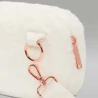 Nike Jordan Faux Fur Camera сумка (1L) цвет белый