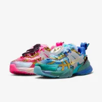 Nike жіноча V2K Run x Doernbecher Freestyle 