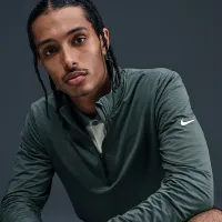 Nike Victory чоловічі Dri-FIT 1/2-Zip для гольфу Top колір зелений