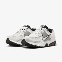 Nike Zoom Vomero 5 женская Кроссовки цвет серый