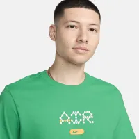 Nike Sportswear мужские футболка цвет зеленый