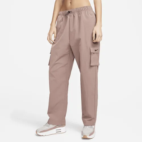 Nike Sportswear Essential Women's High-Rise Woven Cargo Pants