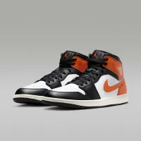 Nike Air Jordan 1 Mid чоловічі Кросівки Orange