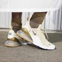 Nike Air Max 270 жіноча Кросівки колір коричневий