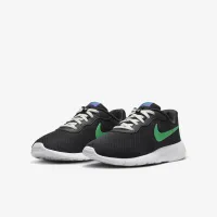 Nike Tanjun EasyOn Big дитячі Кросівки колір чорний