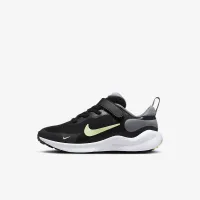 Nike Revolution 7 Little детские Кроссовки цвет черный
