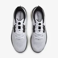 Nike Vomero 17 чоловічі Road Running Кросівки колір білий
