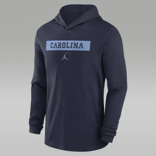 North Carolina Tar Heels Sideline чоловічі Nike Dri-FIT College Long-Sleeve Hooded Top блакитний